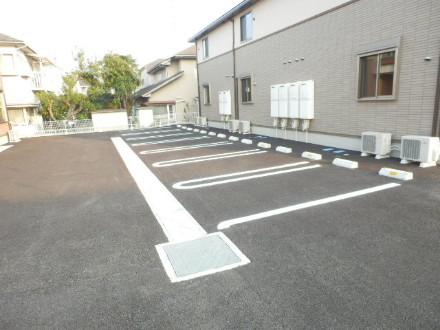4/10 駐車場