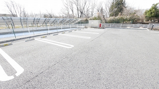 14/19 駐車場