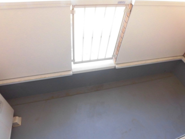17/28 バルコニー