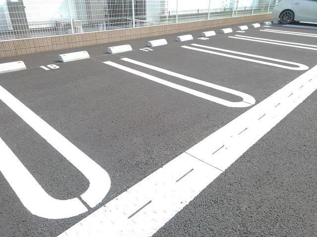 2/8 駐車場
