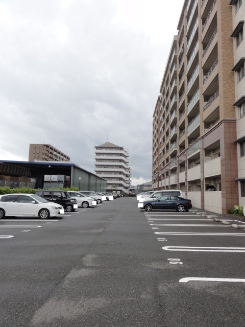 18/24 駐車場