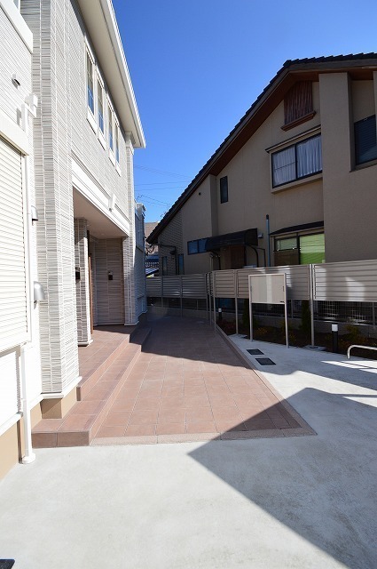 13/20 エントランス