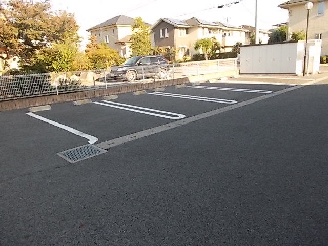 14/21 駐車場