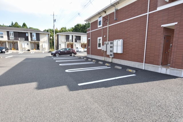 14/20 駐車場
