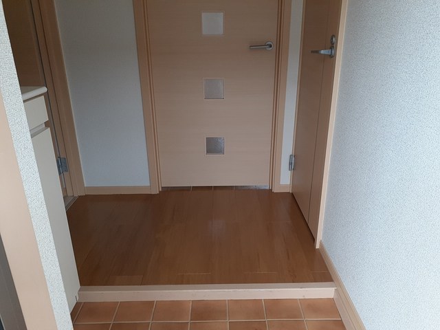 7/22 玄関