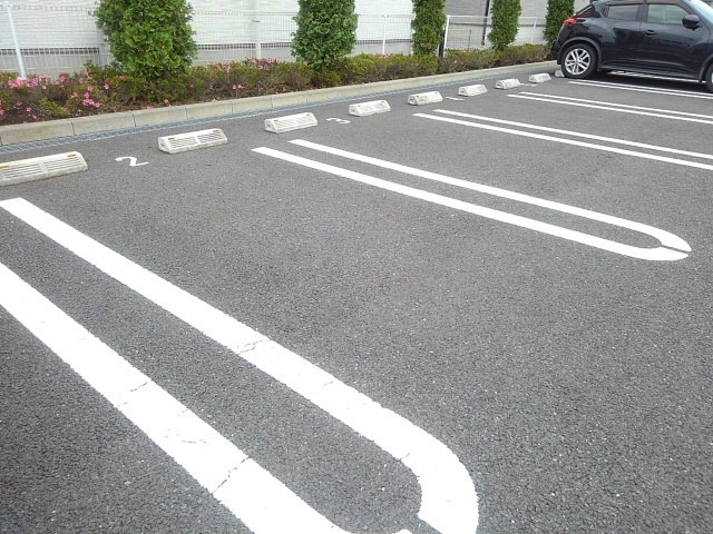14/22 駐車場
