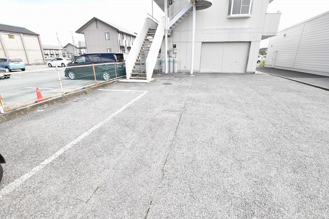 2/8 駐車場