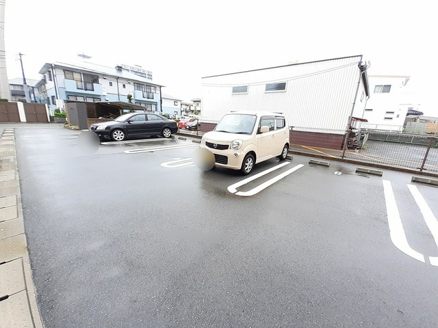 14/20 駐車場