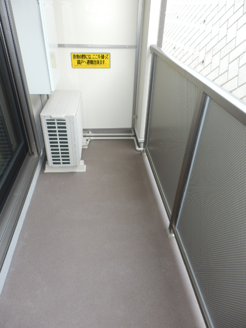 20/30 バルコニー