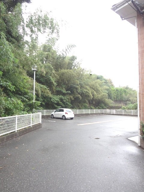 14/20 駐車場