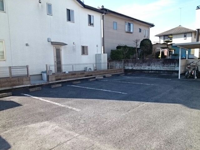 14/22 駐車場