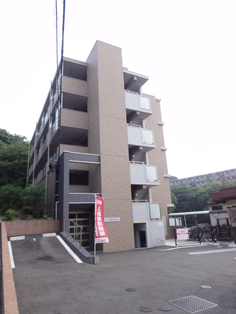 13/20 エントランス