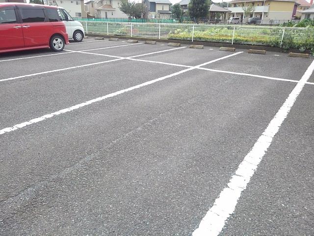 14/20 駐車場