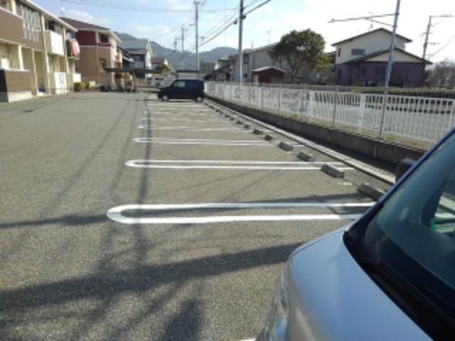2/8 駐車場