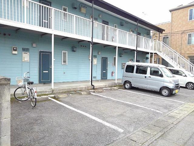 14/22 駐車場