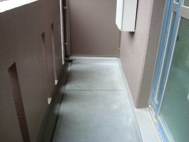 17/30 バルコニー