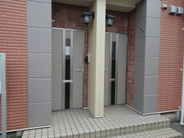 13/20 エントランス