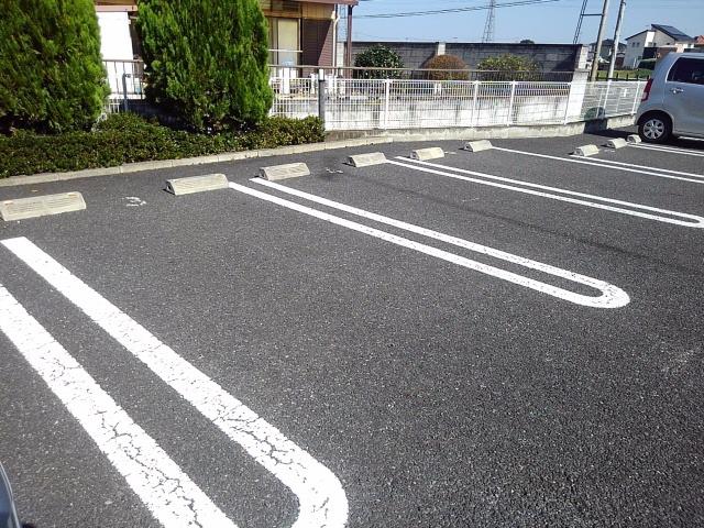14/20 駐車場