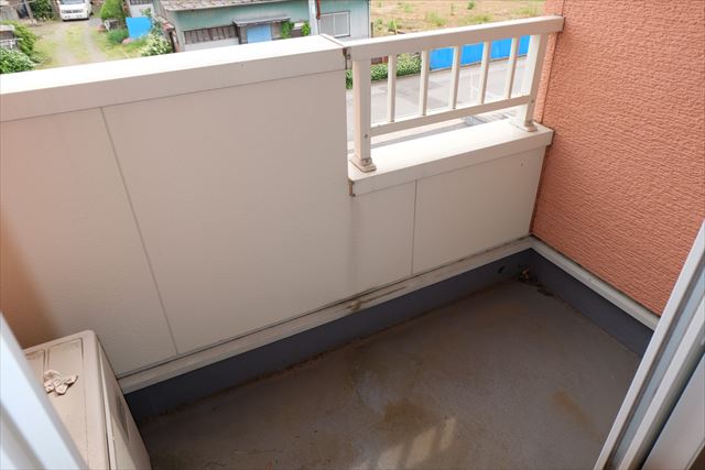 18/28 バルコニー