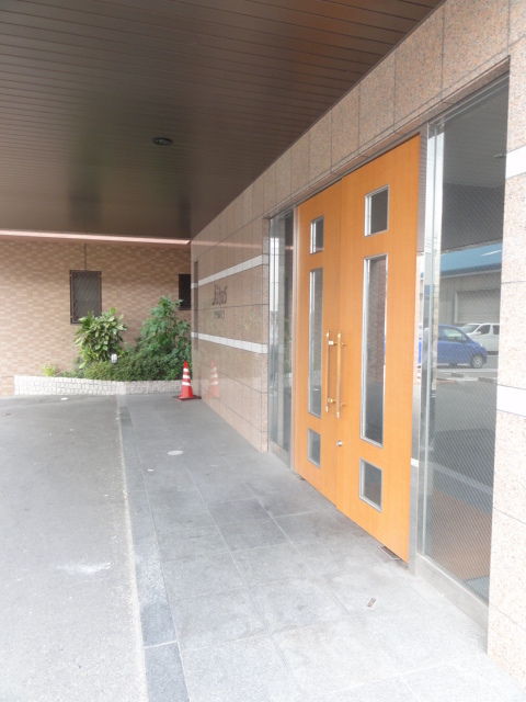 2/8 エントランス