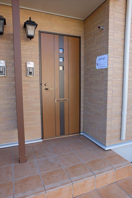 21/28 エントランス