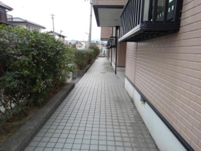13/20 エントランス