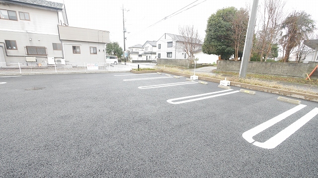 14/20 駐車場