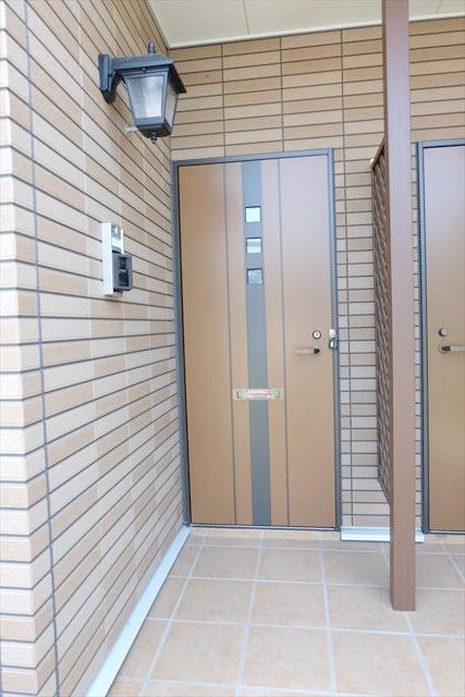 20/27 エントランス