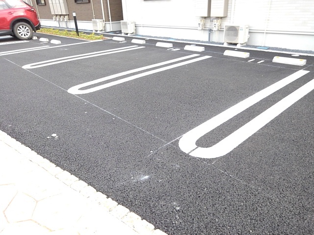 14/20 駐車場