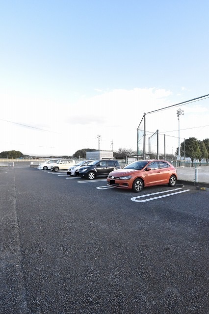 14/20 駐車場