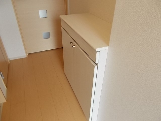 6/20 玄関