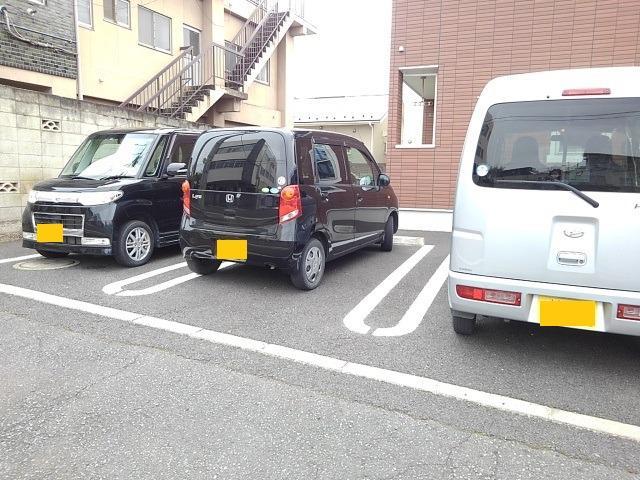 14/20 駐車場