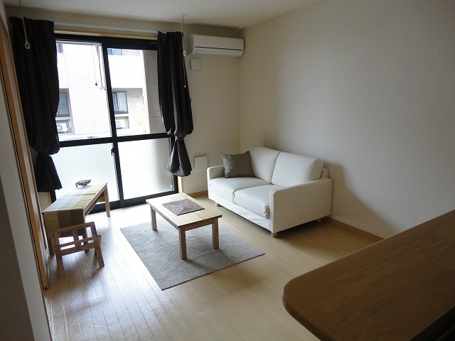 3/22 リビング/ダイニング