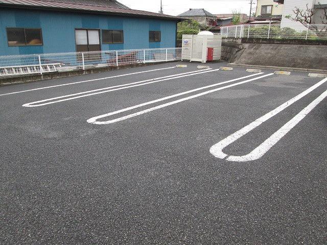 2/8 駐車場