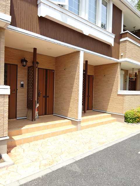 15/26 エントランス