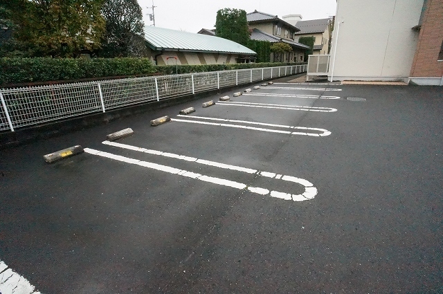 14/20 駐車場