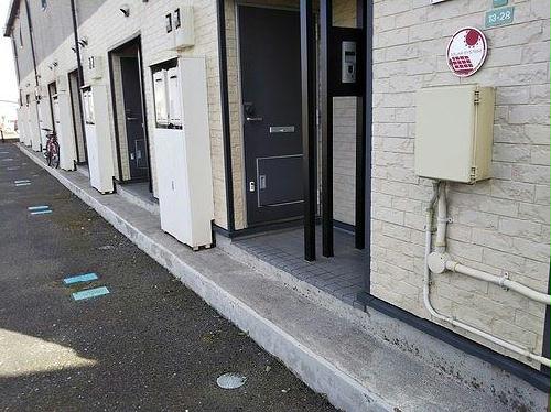 13/21 エントランス