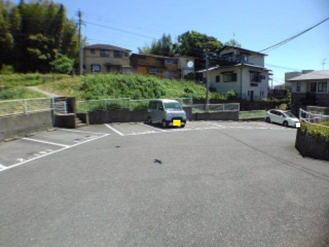 14/20 駐車場