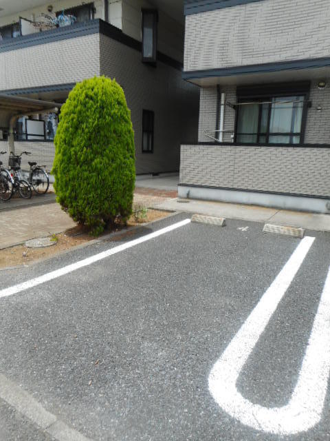 18/25 エントランス