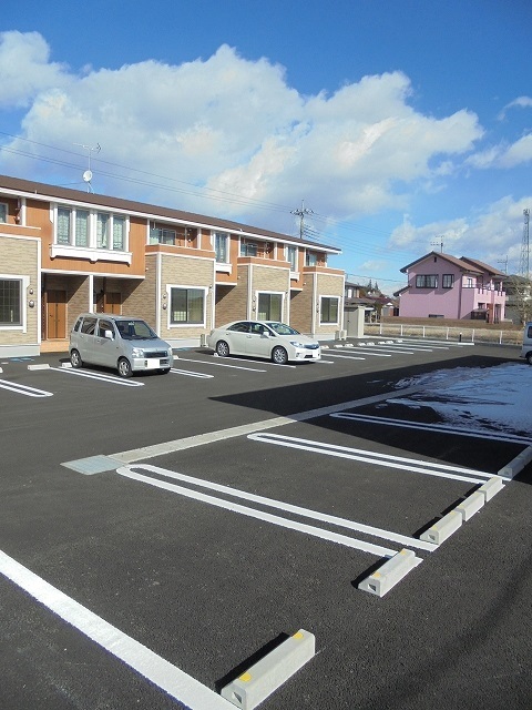 14/20 駐車場