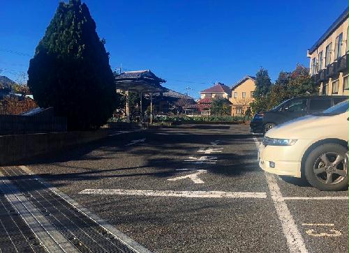 14/21 駐車場
