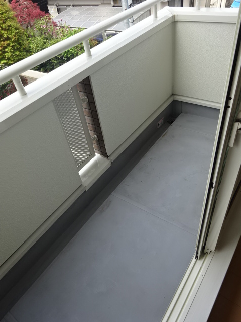 17/28 バルコニー