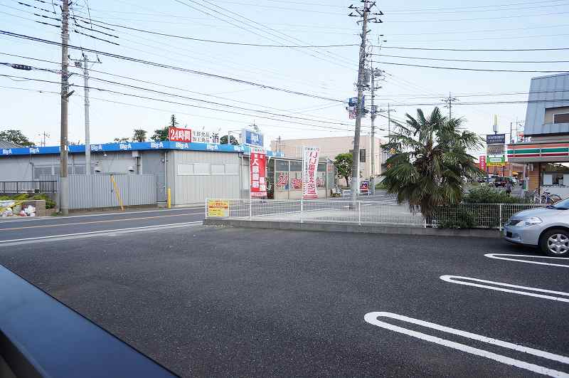 22/30 駐車場