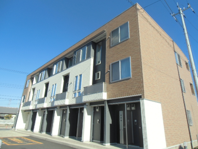 18/30 エントランス