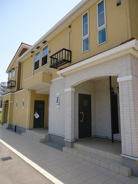 17/23 エントランス