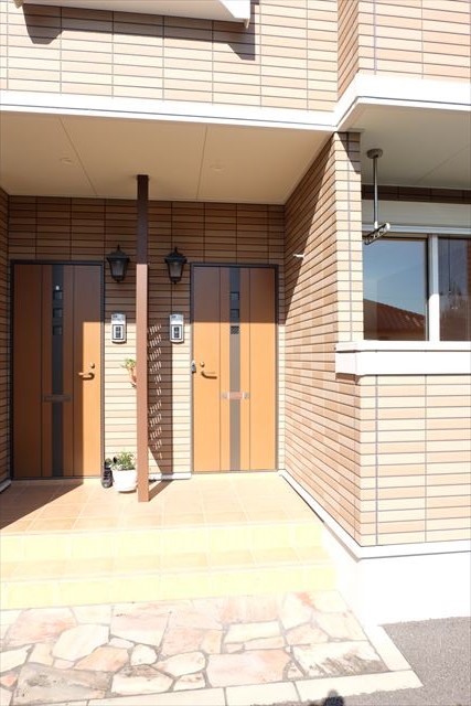 20/29 エントランス