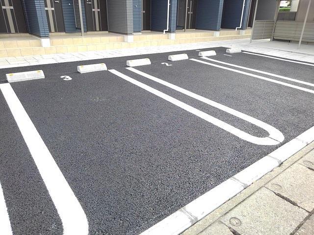 14/21 駐車場