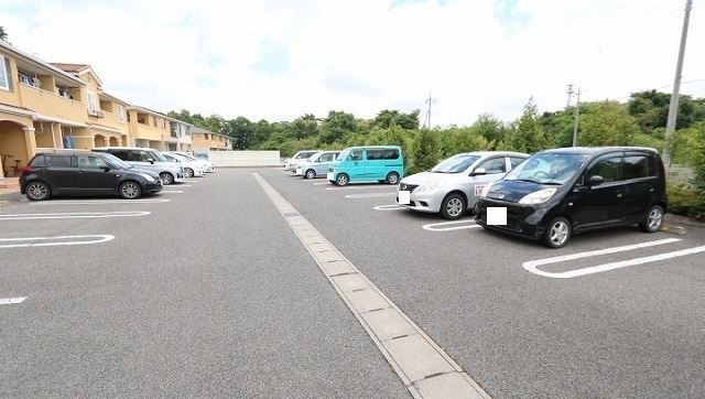 2/8 駐車場