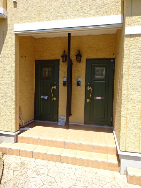 16/25 エントランス