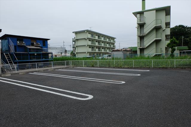 2/8 駐車場